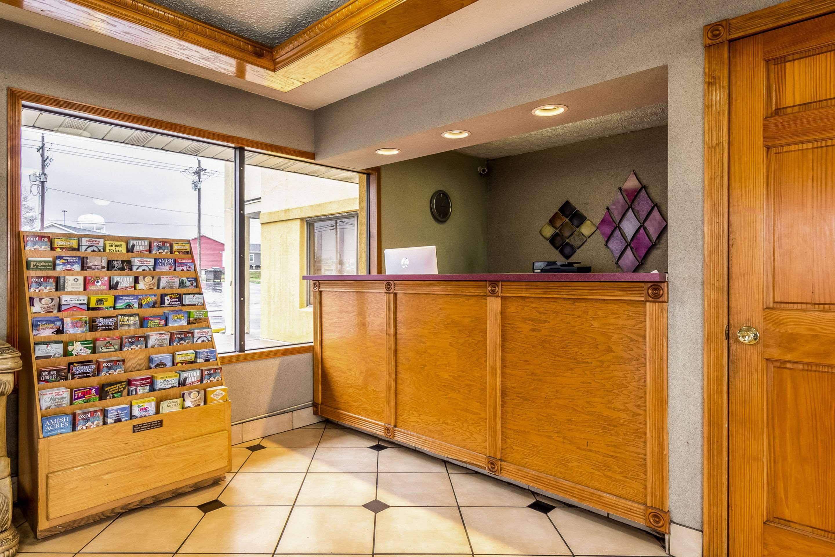 Econo Lodge Seymour Dış mekan fotoğraf