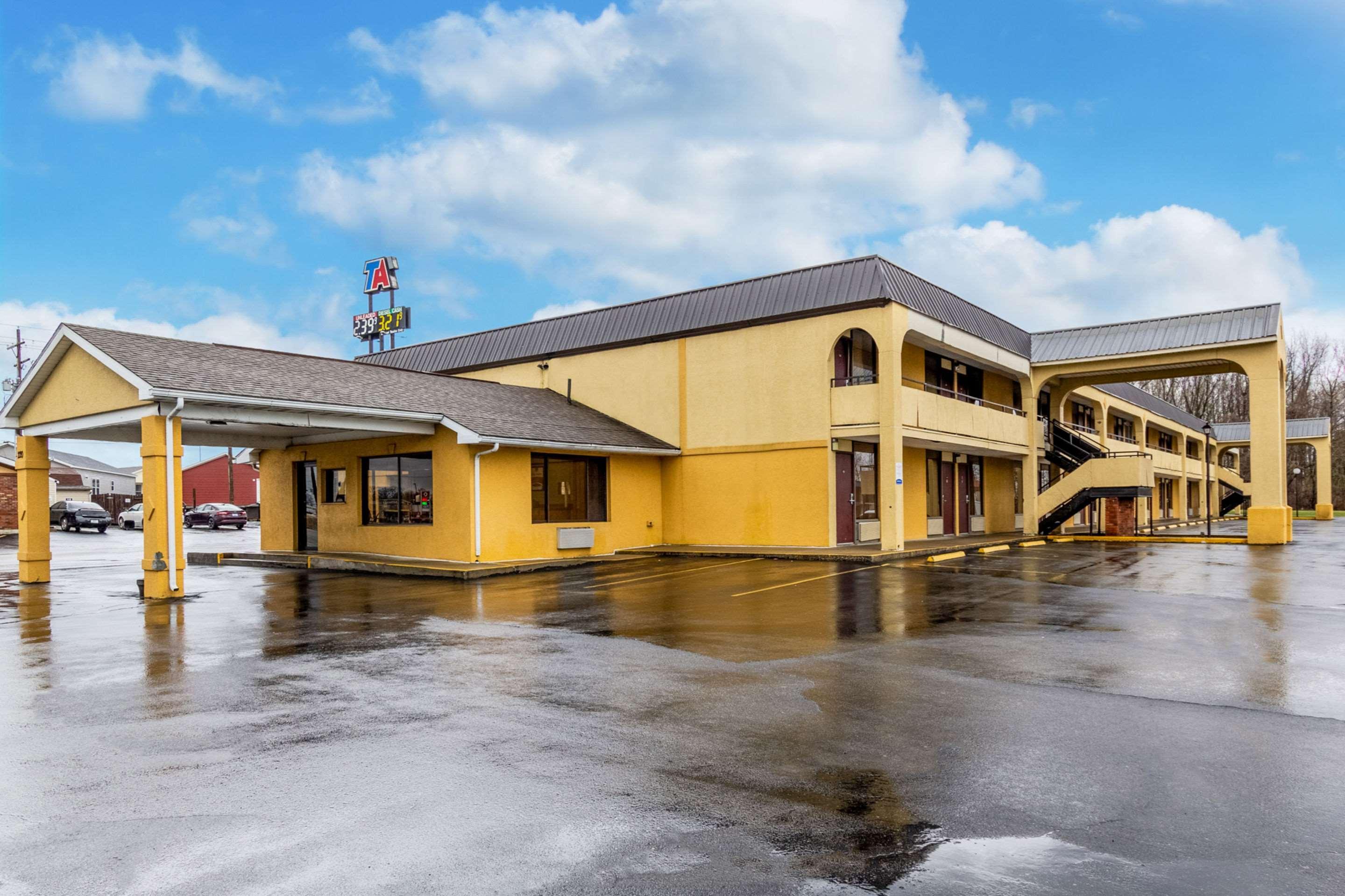 Econo Lodge Seymour Dış mekan fotoğraf