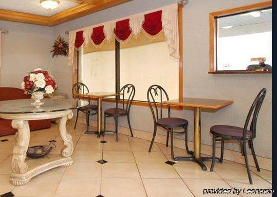 Econo Lodge Seymour Restoran fotoğraf