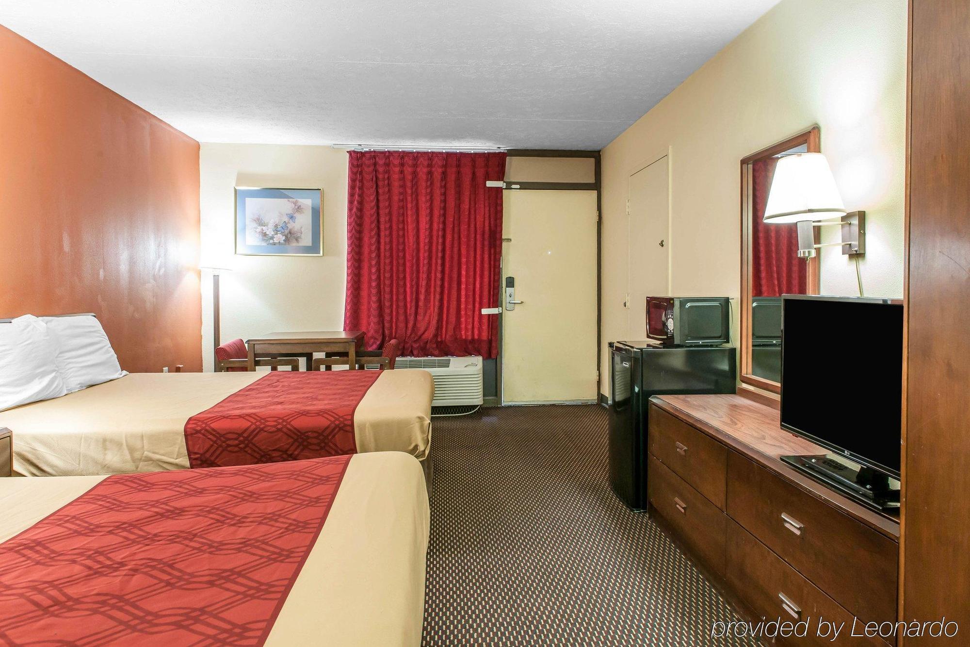 Econo Lodge Seymour Dış mekan fotoğraf